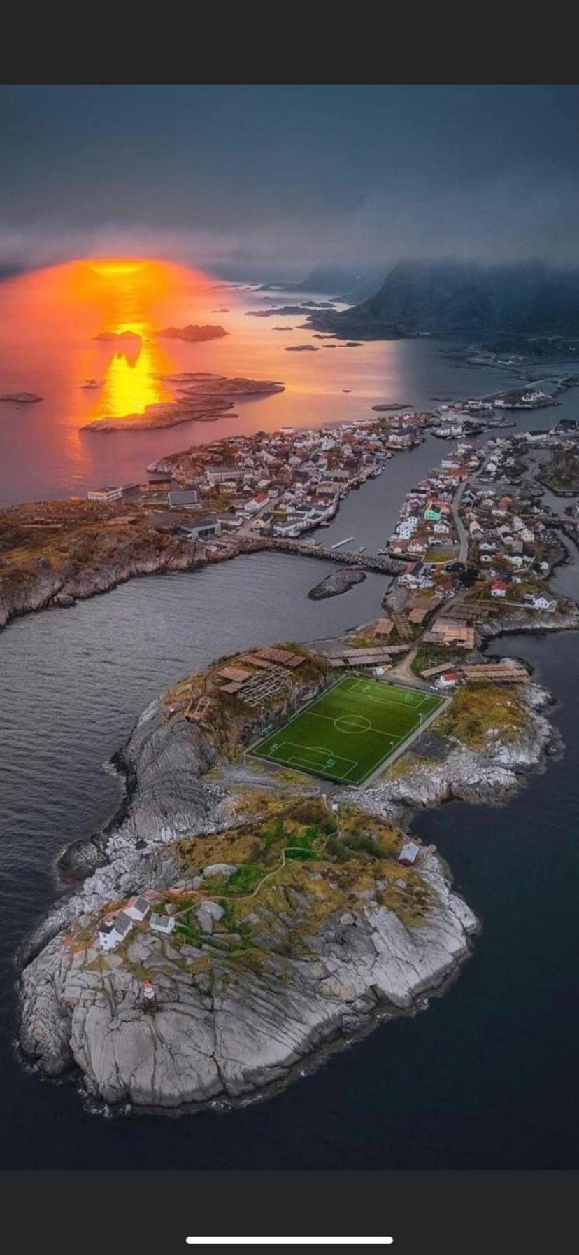 Apartmán Ny Leilighet I Henningsvaer! Exteriér fotografie