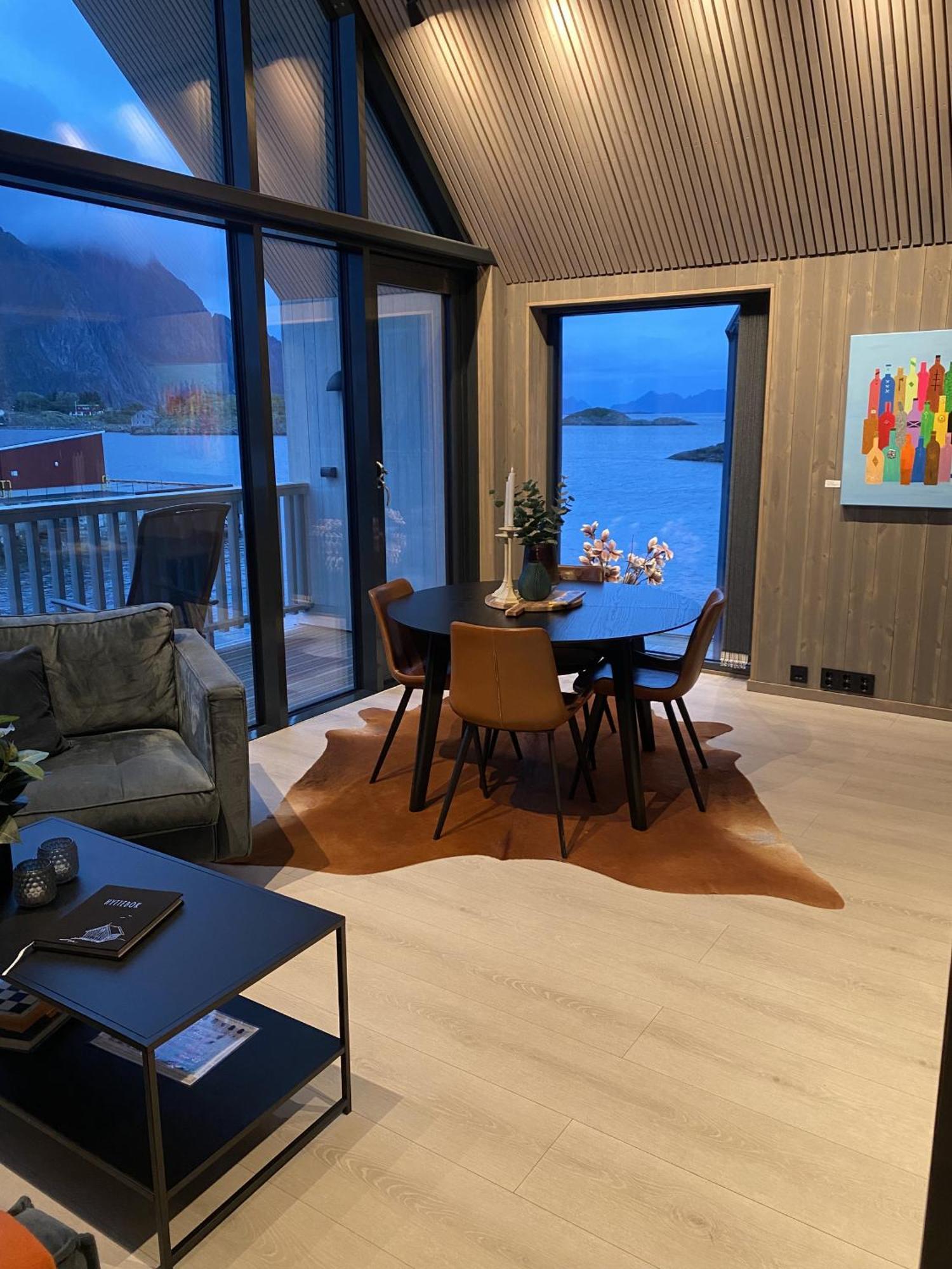 Apartmán Ny Leilighet I Henningsvaer! Exteriér fotografie