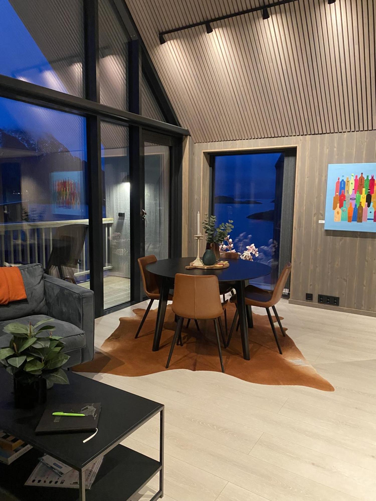 Ny Leilighet I Henningsvaer! Exteriér fotografie